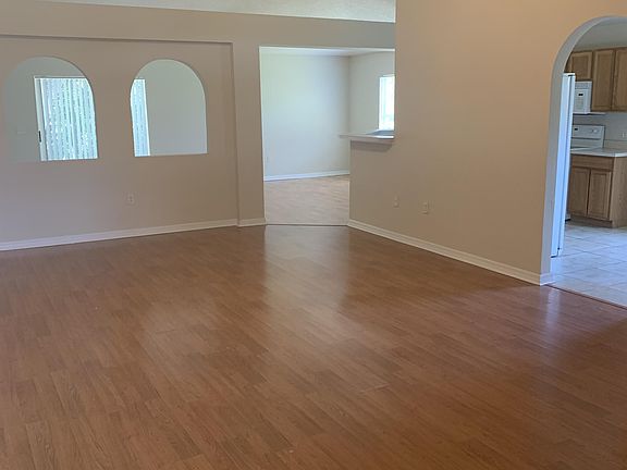 5th image of 3009 Elbib Dr