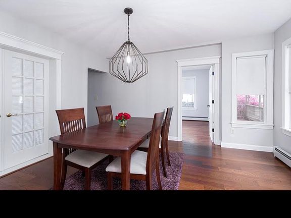 4th image of 34 Sherbrook Ave #1