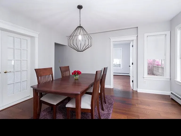 34 Sherbrook Ave #1 — Photo 4