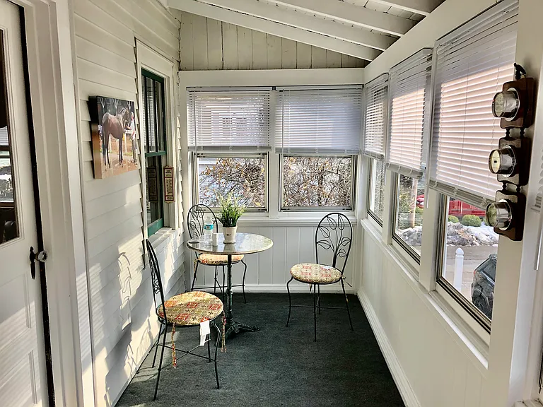 11 Hodgeman St — Photo 4