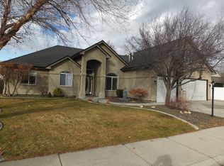 397 S Malachite Ave, Meridian, ID 83642