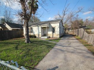 108 Robert Lee Rd, Houston, TX 77009
