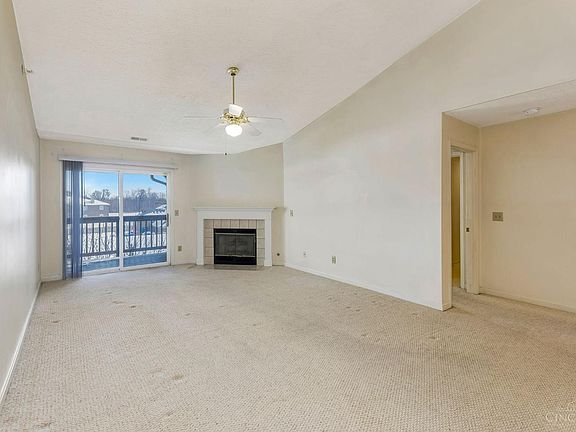 4th image of 4911 N Arbor Woods Ct APT 303
