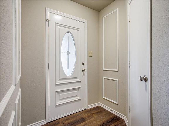 3rd image of 7513 Jamie Renee Ln