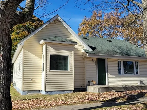 501 Ionia St, Grayling, MI 49738
