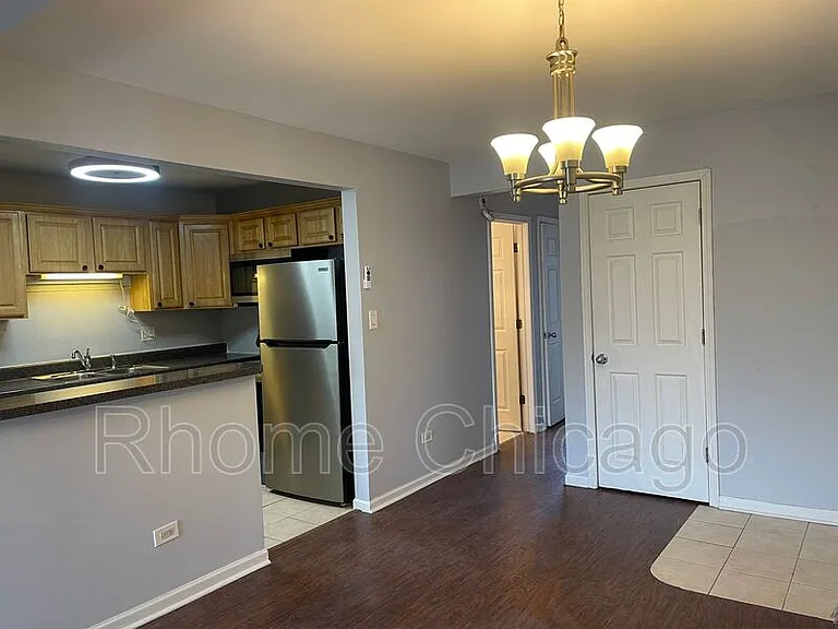 444 E Osage Ln #2A — Photo 2