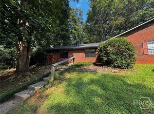 1002 Sweetwater Cir, Athens, GA 30606