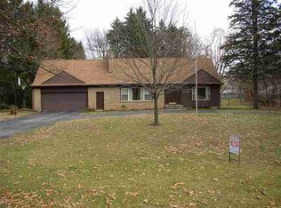 2049 Arbor Hills Rd, Jackson, MI 49201