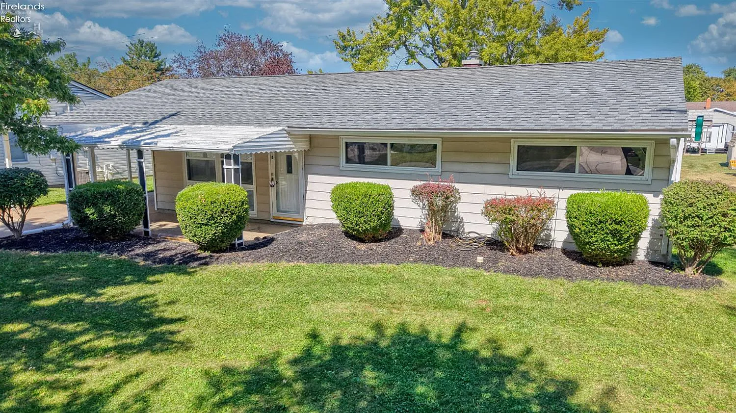 3818 Donair Dr photo 1