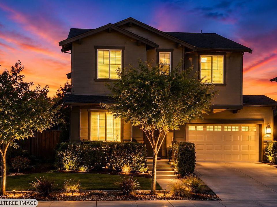 1st image of 1605 Country Manor Drive