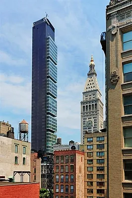 Rented by R New York | media 16