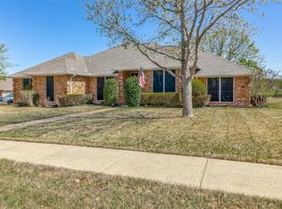 107 Brandon Ln, Forney, TX 75126