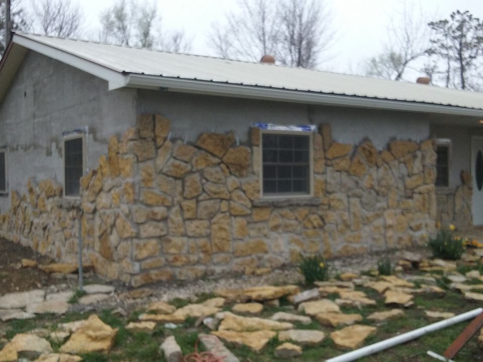 2nd image of 2068 Road 350