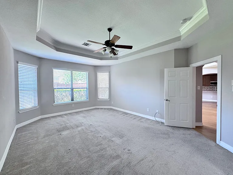 6504 Diamond Dr — Photo 12