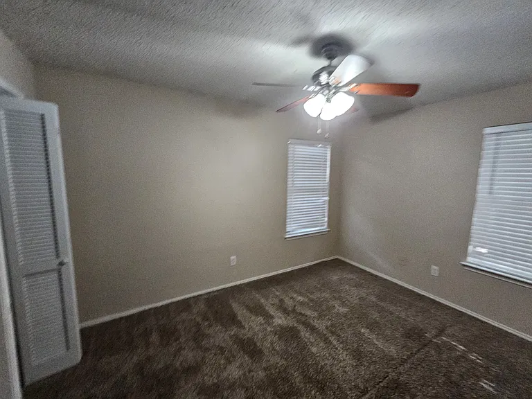5 Canary Ct — Photo 18