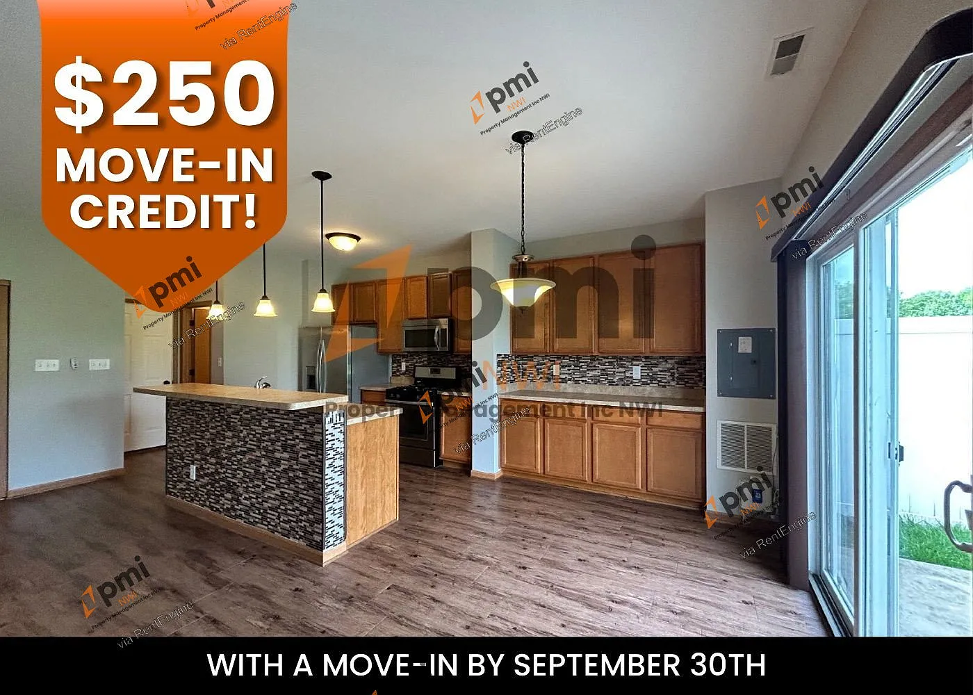 3 bed, 2.5 bath, 1596 sqft, $2,350 — Photo 1
