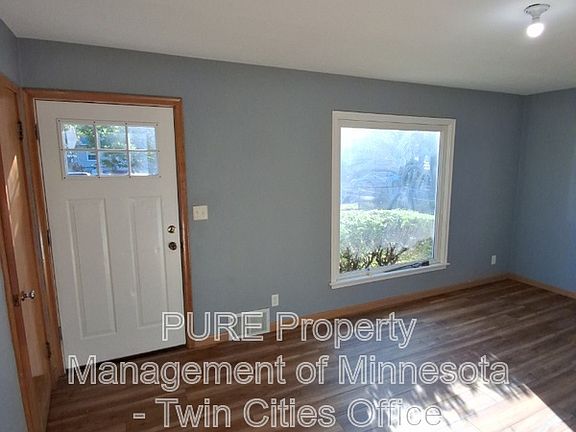 4th image of 793 Lake St