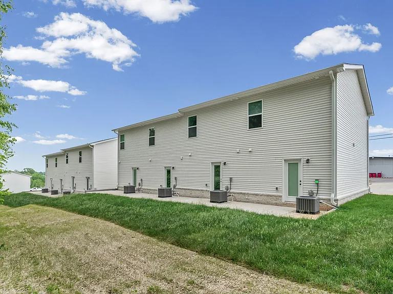 1035 Sinclair Dr #3B — Photo 24