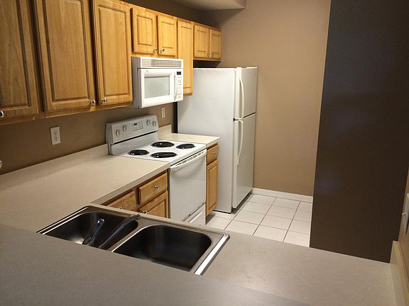 2nd image of 5711 Bentgrass Dr Unit 209