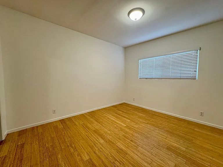 127 Vista Pl #5 — Photo 9