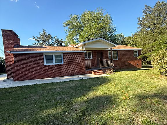 4th image of 6720 Forsythia Dr