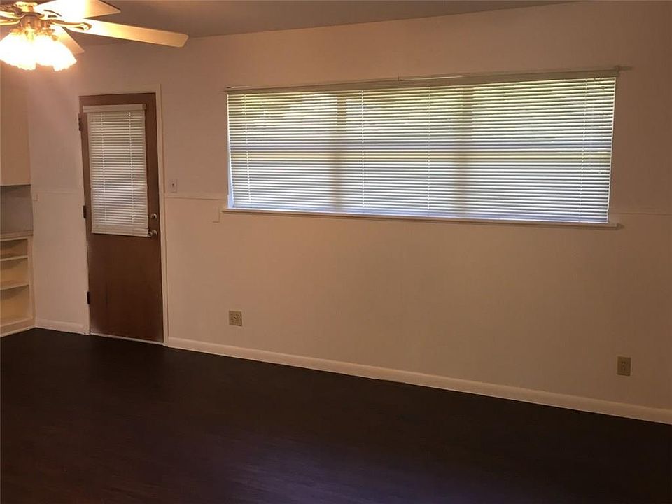 1st image of 833 S Andrews Ave
