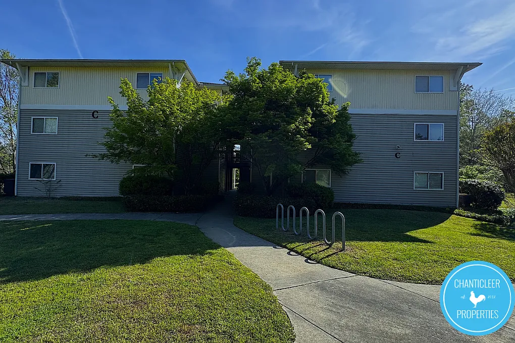 303 Smith Level Road - C31 — Photo 2