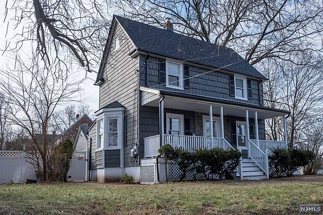 1st image of 390 Milford Ave