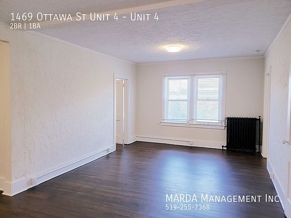 5th image of 1469 Ottawa St Unit 4