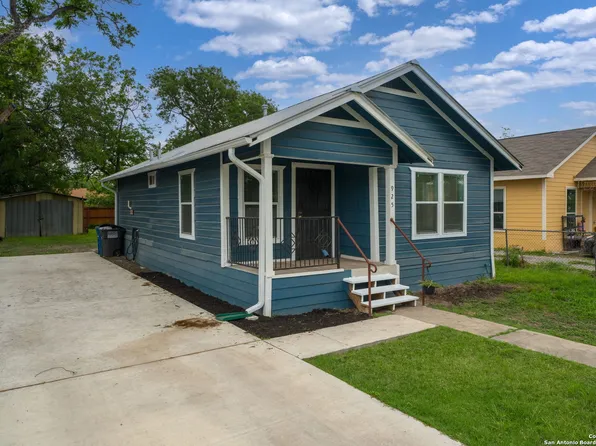925 PEABODY AVE, San Antonio, TX 78211