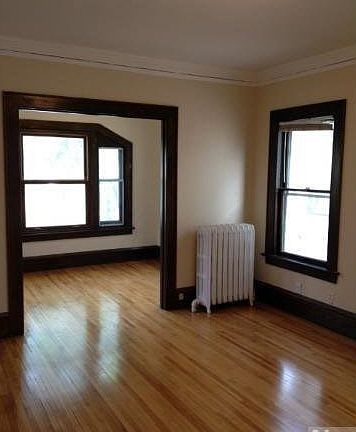 3rd image of 3531 Lyndale Avenue S