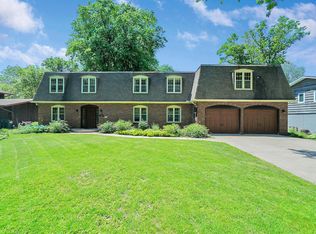 1709 Innsbruck Pkwy, Minneapolis, MN 55421