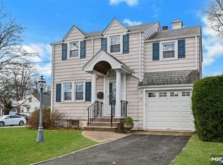 133 Willow Ave, Hackensack, NJ 07601