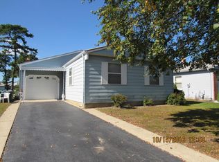 5 Jobson Ct, Toms River, NJ 08757