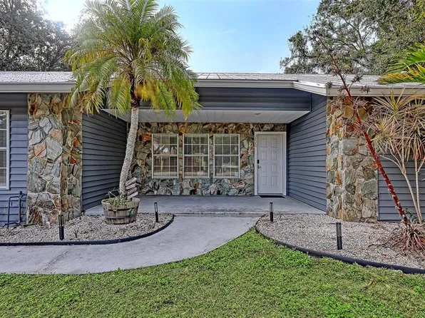 3820 Wilkinson Rd, Sarasota, FL 34233