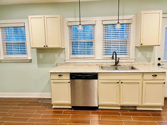 Another view of kitchen. To the left is the eat in Breakfast Nook.