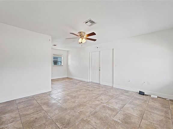 5th image of 2979 Blount ST
