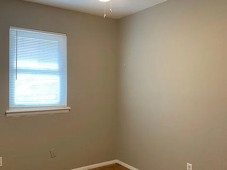14660 Dean St — Photo 12