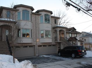 64A W Harwood Ter #A, Palisades Park, NJ 07650