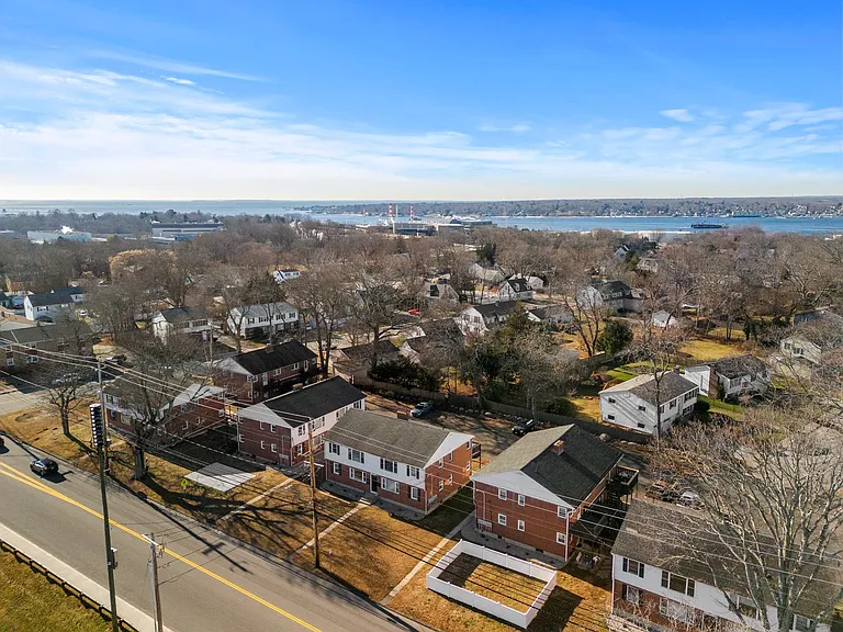 207 Brandegee Ave — Photo 25