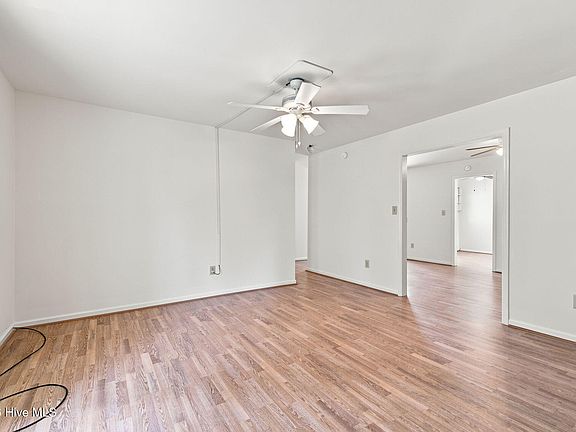 5th image of 712 James Drive
