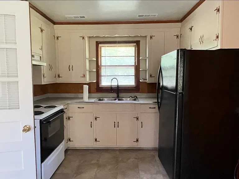 101 Gann Rd — Photo 3