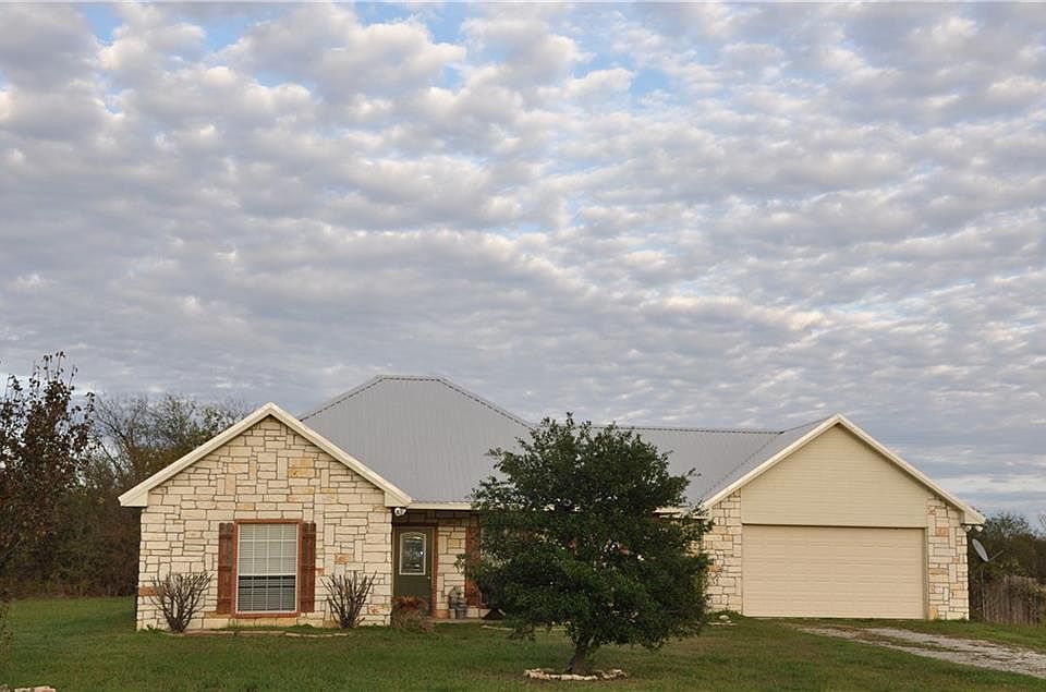 1st image of 109 SE County Road 3046