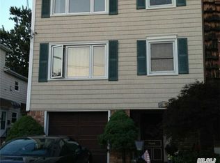 1551 209th St, Bayside, NY 11360