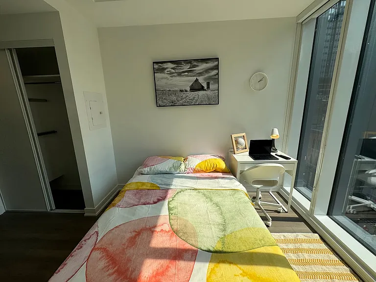 3 Gloucester St #506B — Photo 2