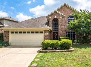 7820 Teal Dr, Fort Worth, TX 76137