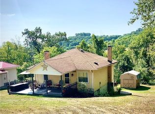 212 Briar Hill Rd, Kittanning, PA 16201