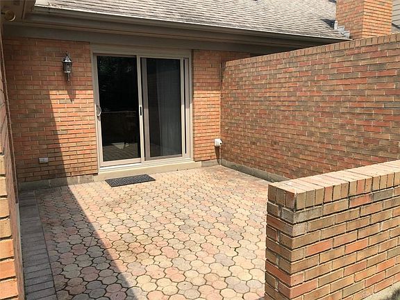 2nd image of 2644 Vienna Estates Dr