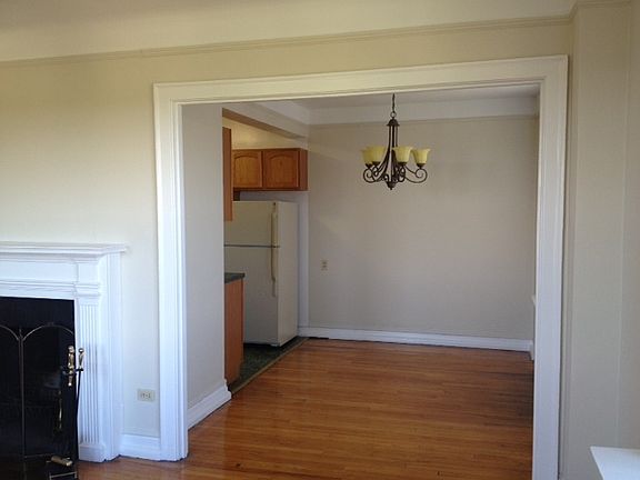 3rd image of 1415 Parkerapartment #1155