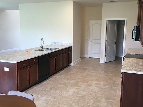 5th image of 376 Buchannan Dr